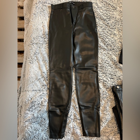 Zara leather pants - Picture 1 of 4